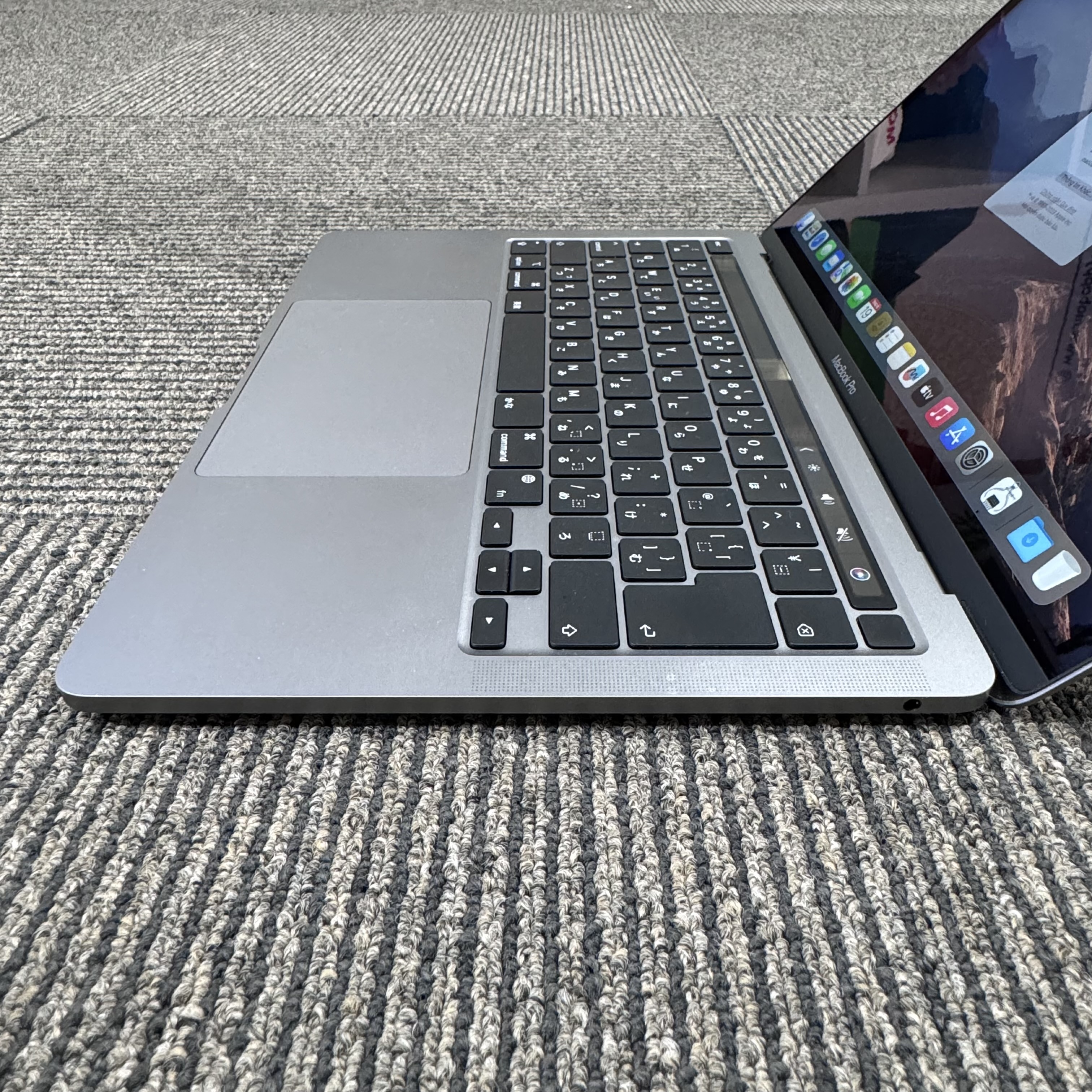 MacBook Pro 13" M2 256GB SSD